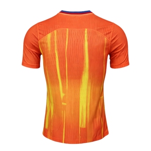 Camiseta de Fútbol Deportiva Corta Negra y Dorada Personalizada OEM 2026 <span class=keywords><strong>Camp</strong></span> <span class=keywords><strong>Nou</strong></span>, Grado Maestro, con Gráficos Retro Impresos por Transferencia Térmica y Transpirable - Product Image 2