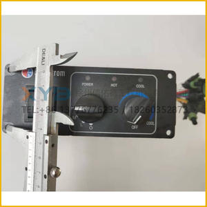 Rouleau compresseur entièrement hydraulique XCMG XS203H avec climatisation, contrôle de la température et pièces d'origine, y compris le panneau de commande. - Product Image 5