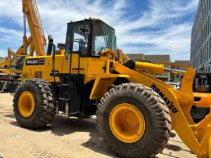 Komatsu WA380-3 Mini Loader <b>Forklift</b> Wheel Excavator 3 Ton with Engine & Motor for Farms China Original Export - Product Image 3
