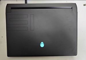 Portátil para Juegos de Alto Rendimiento M15 R6 Alienware Rtx3060 26gb Ram 512gb Ssd Intel Core I7 11ª Generación - Product Image 3