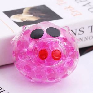 ลูกบอลตาข่ายยางนุ่มขนาด 6 ซม. สำหรับคลายเครียด - Product Image 4