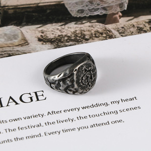 Anillo de Plata Antigua de Acero Inoxidable para Hombre, Diseño de Textura Irregular, Joyería de Regalo SA1156 - Product Image 2