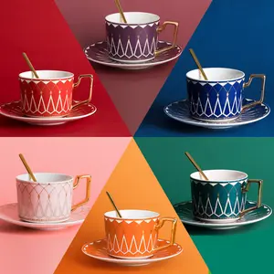 Flypeak ใหม่ Nordic Style Retro ดอกไม้ชา Latte ถ้วยแก้วกาแฟเซรามิคถ้วยชุดของขวัญกล่อง