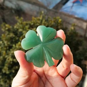 Aventurina <span class=keywords><strong>verde</strong></span> di cristallo naturale lucidato a mano 1 pezzo quadrifoglio incisione pietra <span class=keywords><strong>grezza</strong></span> decorazione per la casa per buona fortuna - Product Image 4