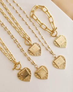 <span class=keywords><strong>Collana</strong></span> <span class=keywords><strong>con</strong></span> ciondolo a forma di <span class=keywords><strong>cuore</strong></span> <span class=keywords><strong>con</strong></span> <span class=keywords><strong>collana</strong></span> di moda <span class=keywords><strong>con</strong></span> calendario a <span class=keywords><strong>cuore</strong></span> <span class=keywords><strong>grande</strong></span> per donna - Product Image 3