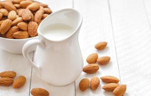 Kacang Almond Panggang Renyah Asli Bersertifikasi BRC - Product Image 4