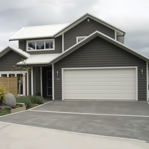 Porte de garage électrique à traction roulante automatique au design moderne personnalisé, fabriquée en alliage d'aluminium-disponible à la vente - Product Image 4