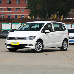 <span class=keywords><strong>Occasion</strong></span> 2021 pour <span class=keywords><strong>Touran</strong></span> L MPV Automatique Cuir Foncé R18 280TSI Conduite à Gauche Essence Chine en Stock - Product Image 1