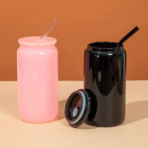 Cadeaux d'Halloween : Gobelets en verre noir de 16 oz pour sublimation, avec couvercle en acrylique et paille noire - Product Image 3