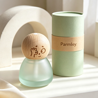 Nouvel Arrivage – Bouteille Diffuseur de Parfum en Verre Dépoli Unique de 8 ml avec Bouchon en Bois Gravé pour Voiture et Maison