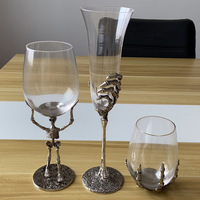 Ensemble de quatre verres à vin rouge squelette Halloween fait à la main en métal fantôme coquetiers pour vin blanc pour festival fantôme Halloween