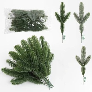 Guirlande de pin artificiel vert, aiguilles de pin en plastique, décorations de Noël, couronne décorative, plantes décoratives pour la maison, le <span class=keywords><strong>jardin</strong></span>, les décorations de vacances - Product Image 5