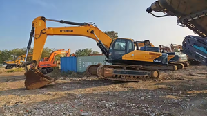 Excavadora Hidráulica Hyundai 520L-9VS Usada en Buen Estado, 52 Toneladas, Pocas Horas de Uso, Excelente Condición, Precio Excelente, Motor Cummins - Product Image 3