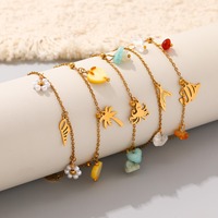 Accessoires Tendance Populaires 2026 Bracelet en Acier Inoxydable Premium Vente en Gros Breloques Dorées Délicates et Élégantes TGSL6057