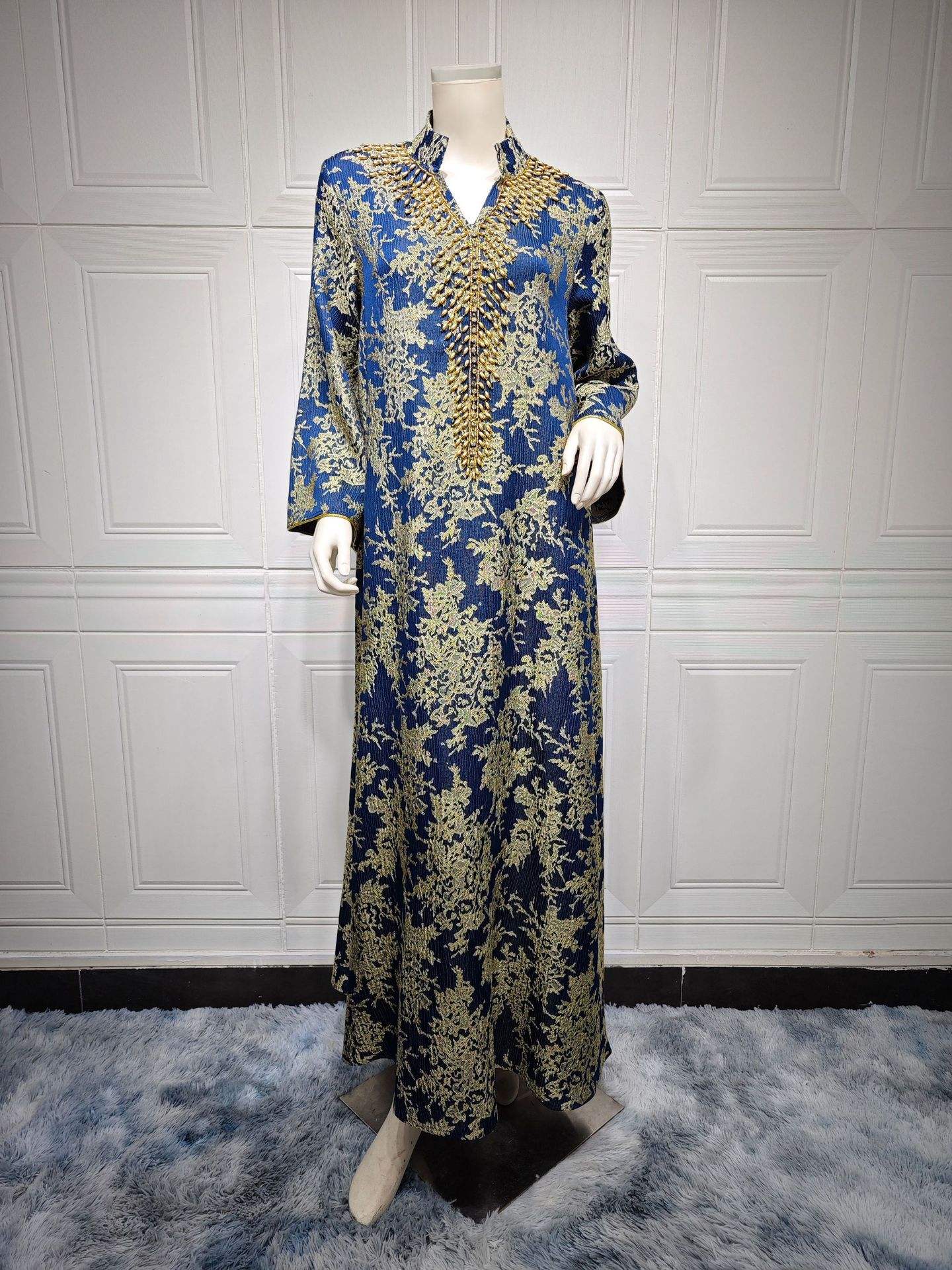 สีน้ำเงินกรมท่า