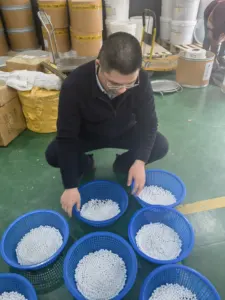 射出成形金型PTFEボールプラスチック保護加工カスタマイズ工場価格