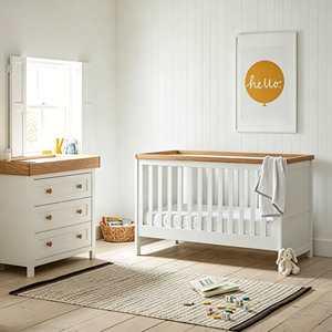 Cuna y Cama para Bebé Moderna y Versátil, Transformable en Madera con Características de Seguridad para Dormitorio y Sala de Estar - Product Image 2