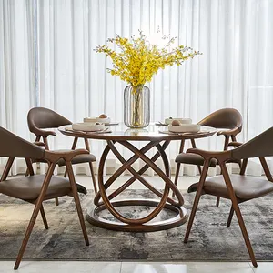 Sanat tasarım Minimalist benzersiz daire tabanı 4 koltuk yemek odası takımı katı ahşap üst yuvarlak ahşap yemek masası