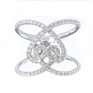Anello di Diamanti F1580 in Oro Bianco, Taglio Brillante Rotondo, Colore D Naturale, Gioiello di Lusso da Donna per Matrimonio - Product Image 1