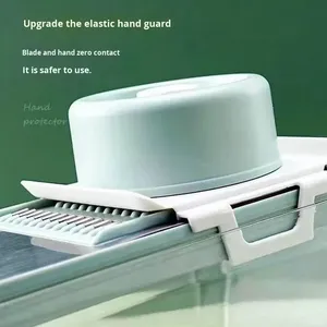 Grattugia Manuale Multifunzione in Acciaio Inox per Cucina, Protezione per le Mani, Trituratore per Cetrioli e Patate - Product Image 4