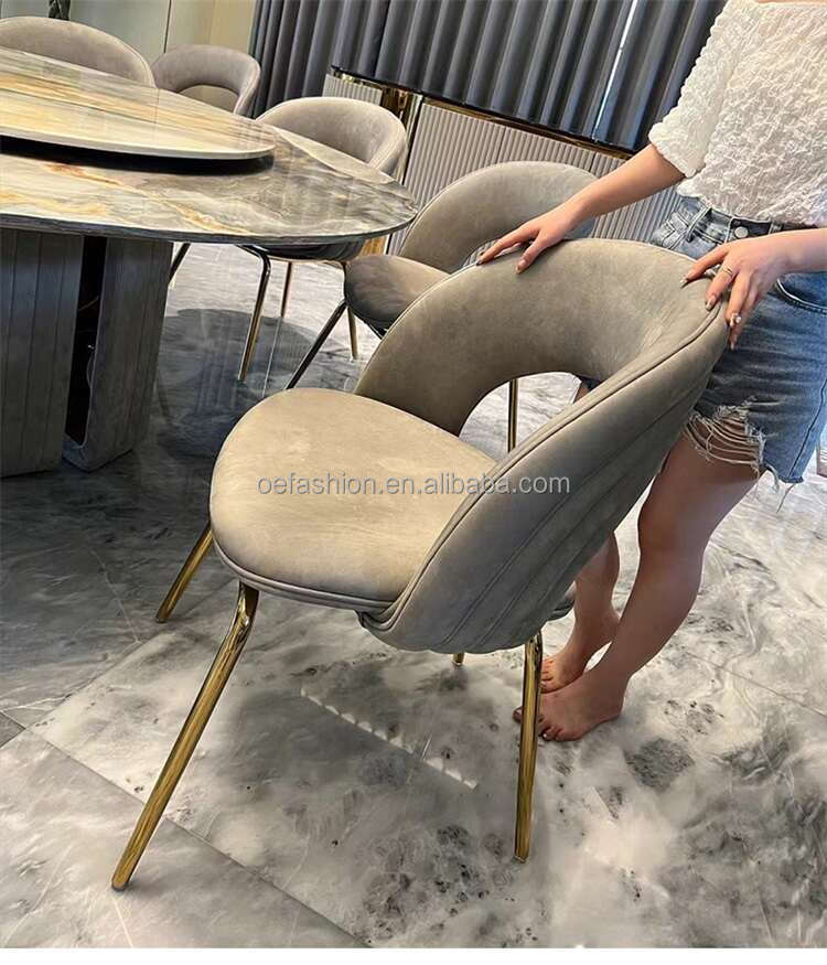 Chaise de salle à manger