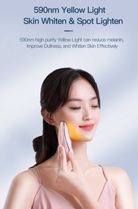 Escova Facial LED Inteligente-Terapia de Luz Amarela/Vermelha/Azul e Vibração Sônica, Suave para Pele Sensível - Product Image 2