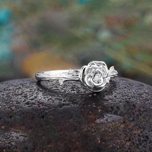 Anillo de Boda con Rosas Florales para Mujer, Oro Blanco con Circonita, Anillo de Regalo de Aniversario - Product Image 2