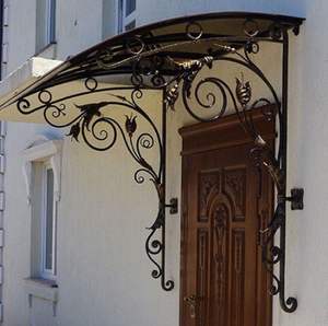 Auvent en fer forgé personnalisé avec fonctionnement fixe Caractéristiques coupe-vent anti-UV Montage mural pour villa Conception traditionnelle par défilement - Product Image 6