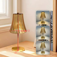 Lampe de table européenne petite, finition dorée, lumière d'ambiance pour chevet, chambre à coucher, décoration de mariage, lampe promotionnelle personnalisée