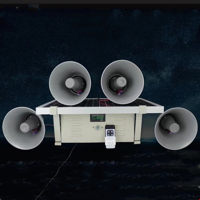 Effective Solar Powered Voice Device Scare Bird Repellent with Ultrasonic LED for Fishpond Garden Airport Farm to Control Bird