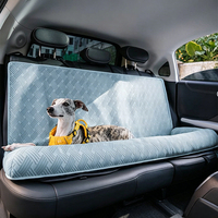 Vente directe usine : Protection de siège auto pour animaux de compagnie en tissu soie glacée Summer Sky, idéale pour les voyages en extérieur