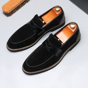 Chaussures en cuir décontractées pour hommes, semelles en caoutchouc antidérapantes et confortables, adaptées pour le bureau, chaussures d'affaires pour hommes, pour les voyages d'affaires - Product Image 5