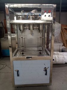 Simple Isobaric Filling Machine for <b>Beer</b> Beverage Bottles Small Brewery Brewpub Bar or Restaurant <b>Beer</b> Filling Machine - Product Image 2