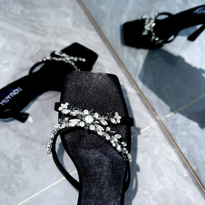 Women's Fashion Slippers 2025 Summer New Rhinestone Square Toe Temperament High Heels - Product Image 2