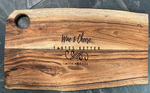 Planches à charcuterie en bois gravées sur mesure (certifiées FSC) - Product Image 3