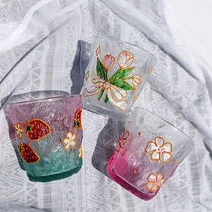 Tasse peinte en or à texture de haute qualité, cœur girly, tasse en verre de jus de fleur à boire peinte à la main - Product Image 1