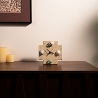 Horloge de table de style français moderne et simple, finition luxueuse en nacre, silencieuse, rétro, pièce décorative, décoration idéale pour la maison