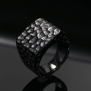 แหวนกันน้ำไม่หมอง คุณภาพดี ชุบทอง 14k 18k PVD แหวนสแตนเลส 316L แหวนทรงก้อนทองสำหรับผู้หญิง - Product Image 4