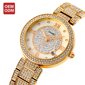 VVS Montre Femme Dorée Quartz Bracelet Étanche Mode Usine Fournisseur Vente en Gros - Product Image 1