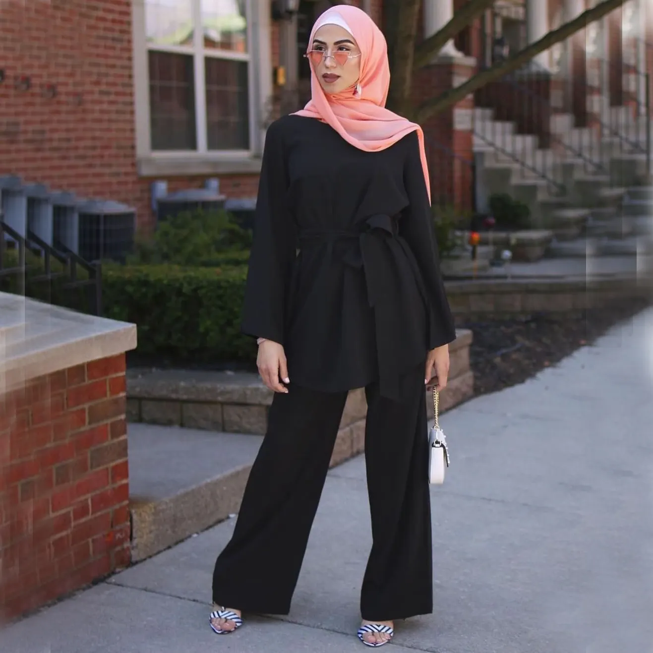 2022 son mütevazı basit düz renk bluz ve pantolon artı boyutu iki parçalı müslüman kadınlar islam giyim Abaya setleri