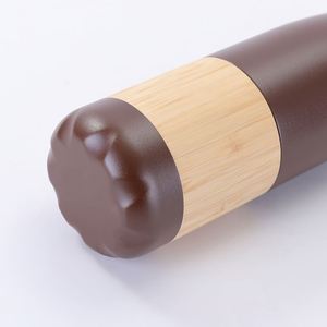 Botella de Agua Aislada al Vacío de Acero Inoxidable 304 Ecológica de 500 ml, con Base de Bambú y Tapa de Madera, Rendimiento Térmico de 6 a 12 Horas, Diseño Simple y Moderno - Product Image 4