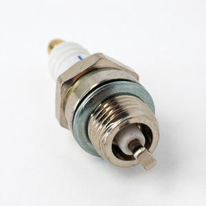 Bujía L7T BM6A para cortacésped de 2 tiempos, motosierra, desbrozadora, cortasetos, piezas de máquina - Product Image 4