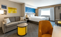 Meubles d'hôtel haut de gamme Country Inn & Suites by Radisson pour projets hôteliers : Canapé, Chaise, Table