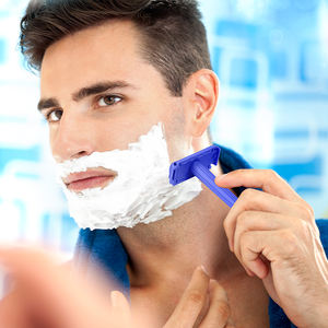 Maquinilla <span class=keywords><strong>de</strong></span> <span class=keywords><strong>Afeitar</strong></span> <span class=keywords><strong>de</strong></span> Seguridad <span class=keywords><strong>LORD</strong></span> al por Mayor, Roja/Azul, Diseño Moderno para Hombre, Hoja <span class=keywords><strong>de</strong></span> Acero al Carbono <span class=keywords><strong>de</strong></span> Doble Filo, Afeitado Manual para Cara y Cuerpo, Cuidado Personal - Product Image 3