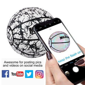 La maggior parte delle tendenze incandescente <span class=keywords><strong>Basket</strong></span> palla <span class=keywords><strong>da</strong></span> <span class=keywords><strong>Basket</strong></span> riflettente su misura in pelle PU taglia Standard 7 Ball <span class=keywords><strong>Basket</strong></span> per l'allenamento - Product Image 2