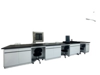 Table d'appoint centrale tout acier pour laboratoire scientifique avec armoire murale de rangement et équipement pour salles informatiques