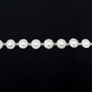 D030 vente en gros de chaîne en cristal de roche délicate chaîne ronde en strass <span class=keywords><strong>pour</strong></span> la fabrication de coupe de décoration de vêtement - Product Image 5