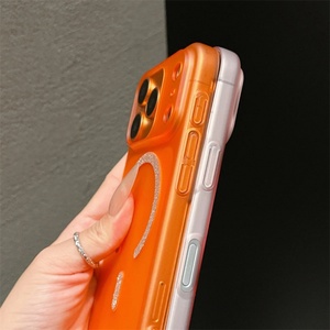 เคสแม่เหล็กแบบด้านกึ่งโปร่งแสงวิบวับ สำหรับ iPhone 17 Pro Max 14 15 16 Plus 17Air 13 12  วัสดุ PC แข็งบางเฉียบ ป้องกันอย่างดี - Product Image 5