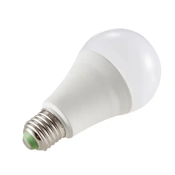 QQE ampoule usine gros ampoules LED 15W éclairage domestique et downlight E27 lampes à économie d'énergie