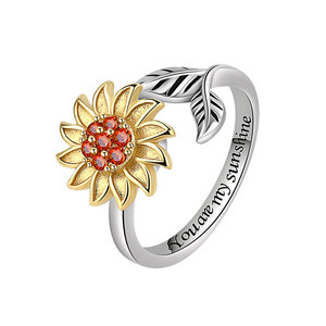 Bagues ajustables pour femmes en forme de tournesol rotatif, micro-incrustation de zircon rouge, bijoux en cuivre plaqué or pour le stress ou l'anxiété - Product Image 5